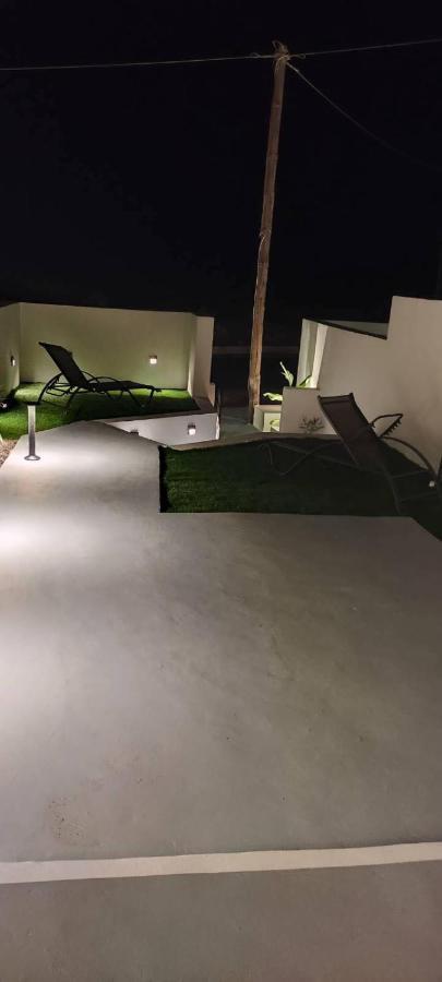 Lejardin Suites Santorini Pýrgos Exteriér fotografie